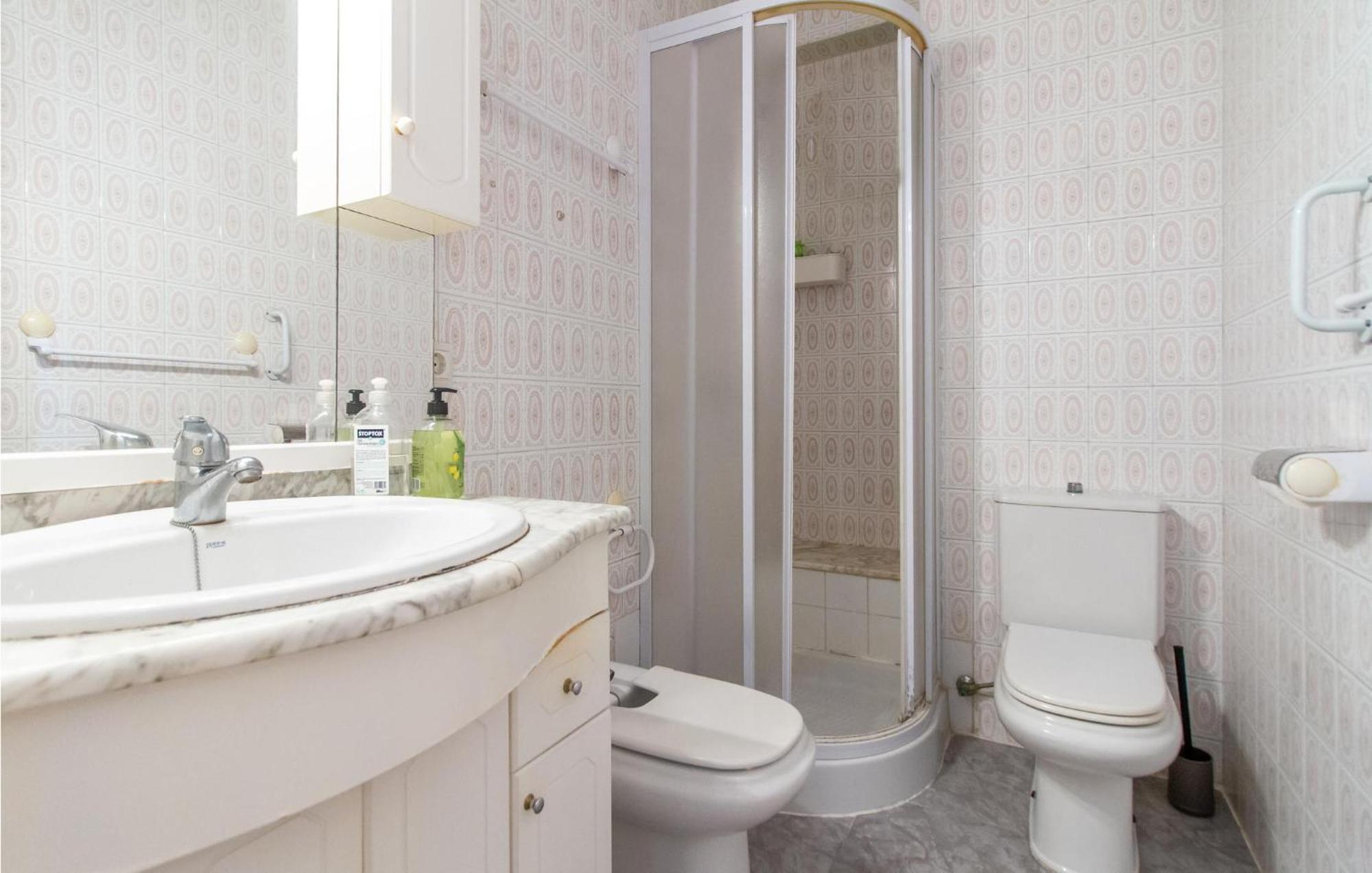 Lovely Apartment In Santa Pola With Wifi Екстериор снимка
