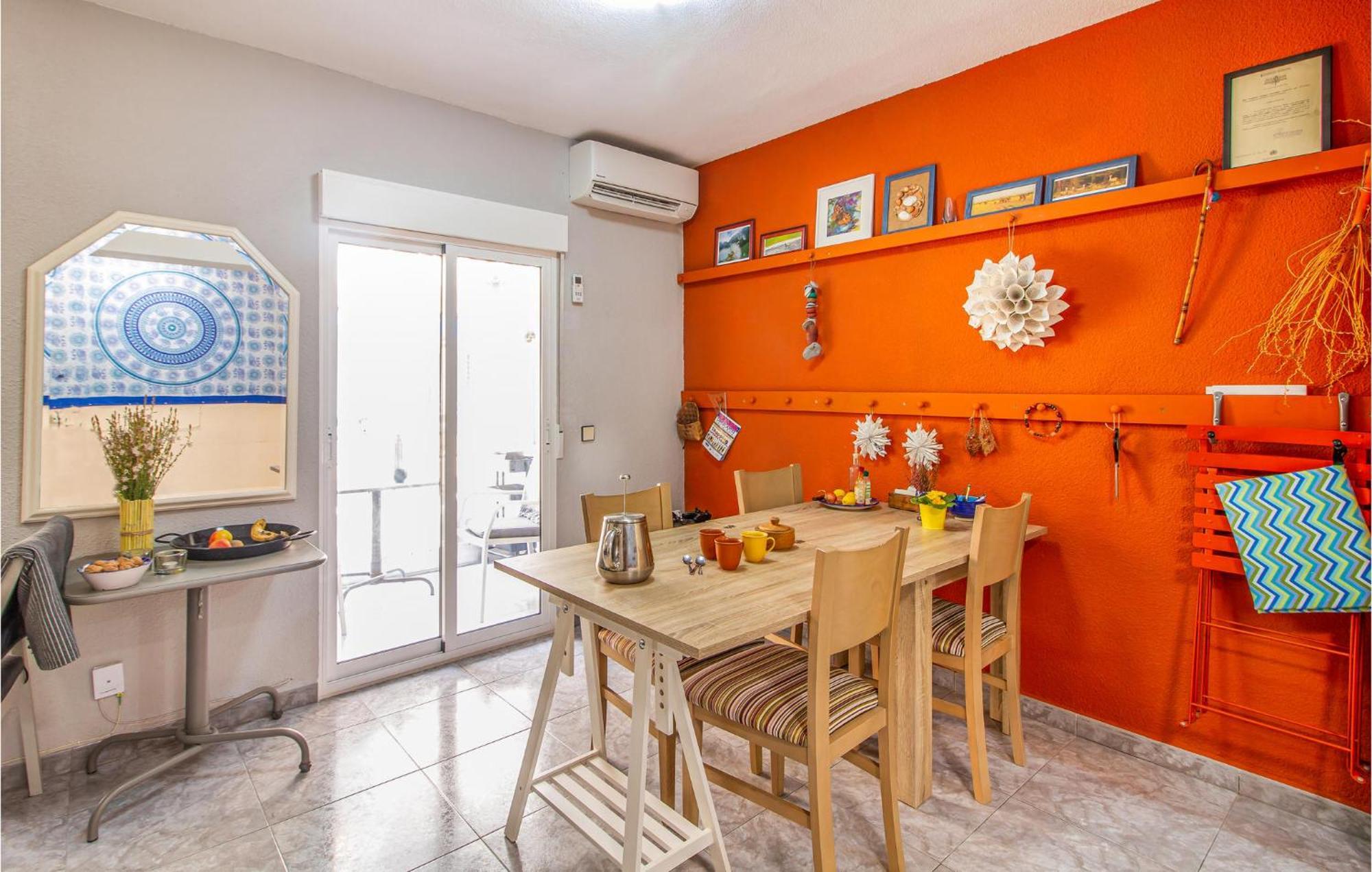 Lovely Apartment In Santa Pola With Wifi Екстериор снимка