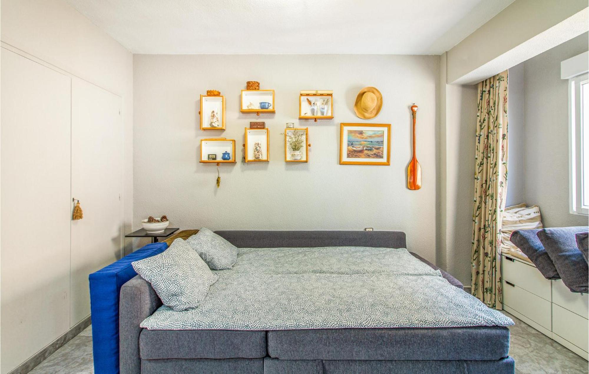 Lovely Apartment In Santa Pola With Wifi Екстериор снимка